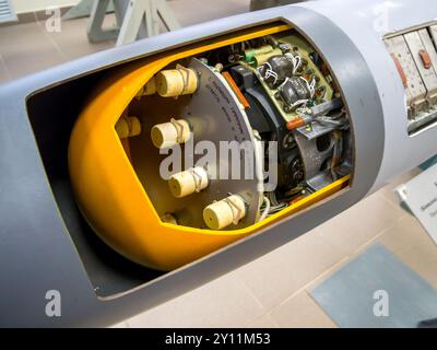 Dubna, Russland - 22. August 2023: Antenneneinheit des Lenksystems der X-58 Anti-Radar-Kreuzfahrtrakete, Museum of the History of Cruise Missiles, Stockfoto