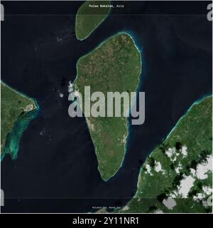 Pulau Bakalan in der Banda-See, das zu Indonesien gehört, wurde auf einem Satellitenbild vom 22. Januar 2020 quadratisch zugeschnitten Stockfoto