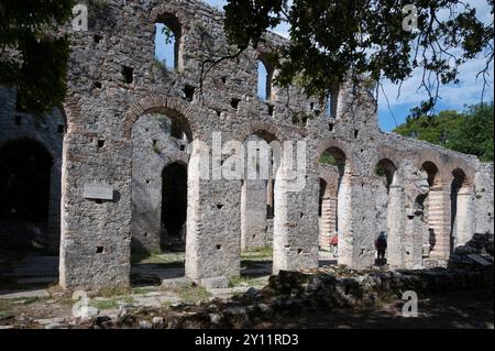 Albanien, Balkanhalbinsel, Südosteuropa, Republik Albanien, Südalbanien, Saranda Nationalpark, Butrint, Weltkulturerbe, Ruinen, Parku Kombetar i Butrintit, frühchristlich-byzantinische Basilika Stockfoto