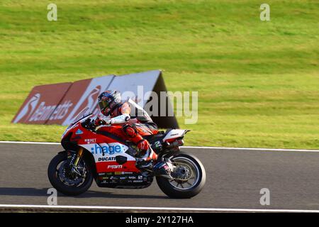 BRITISCHE SUPERBIKES IM CADWELL PARK 2024 Stockfoto