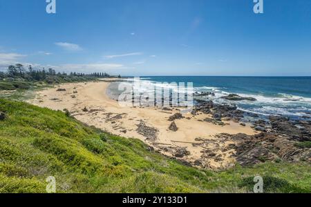 Blick auf One Tree Beach am Tuross Head an der Südküste von New South Wales, Australien Stockfoto