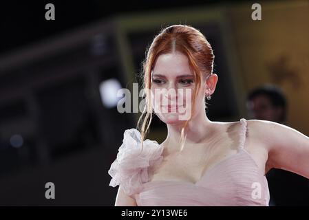 Venedig, Italien. September 2024. Tesa Litvan besucht den roten Teppich „Diva Futura“ beim 81. Internationalen Filmfestival Venedig am 4. September 2024 in Venedig. (Foto: Gian Mattia D'Alberto/LaPresse) Credit: LaPresse/Alamy Live News Stockfoto