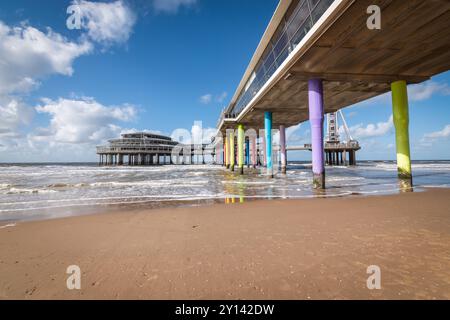 Scheveningen Pier am Strand, den Haag, Niederlande. Stockfoto