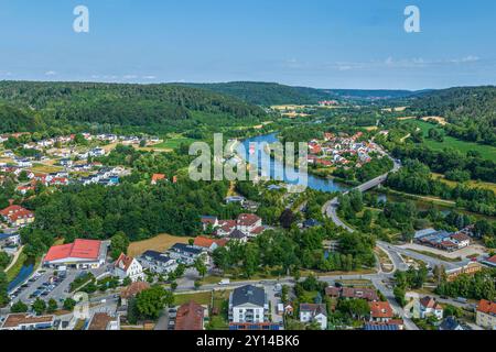 Das schöne Städtchen Beilngries im bayerischen Altmühltal von oben Stockfoto