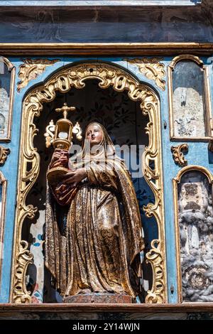 Das Innere des Klosters Jesu von Setubal in Portugal. Kirche des ehemaligen Klosters Jesu. Das erste Gebäude im Manuelinstil in Portugal Stockfoto