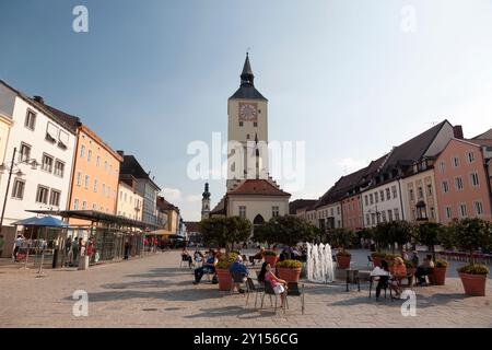 Deutschland, Bayern, altes Rathaus und Marktplatz, traditionelles bayerisches Gebäude. Stockfoto