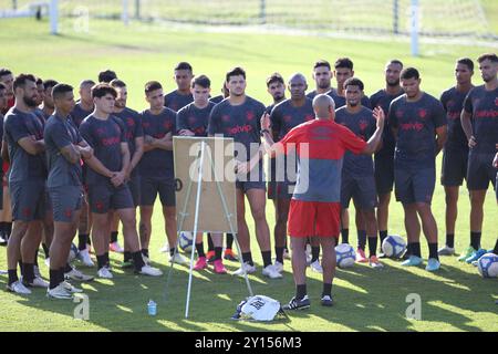 Recife, Brasilien. September 2024. PE - RECIFE - 09/04/2024 - SPORT, TRAINING - Sportspieler beim Mannschaftstraining im CT des Vereins, diesen Mittwoch (4). Das Team bereitet sich auf Avai in der brasilianischen Meisterschaft der Serie B 2024 vor. Foto: Marlon Costa/AGIF (Foto: Marlon Costa/AGIF/SIPA USA) Credit: SIPA USA/Alamy Live News Stockfoto