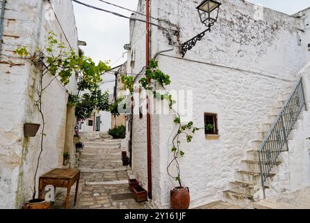 Das charakteristische alte Dorf Ceglie Messapica, Brindisi, Apulien. Italien Stockfoto