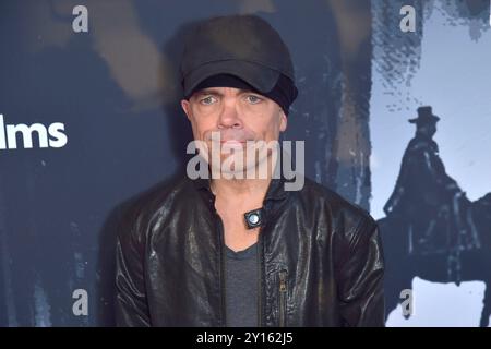 Peter Dinklage bei der Weltpremiere des Kinofims 'The Thicket' im AMC The Grove. Los Angeles, 04.09.2024 Stockfoto