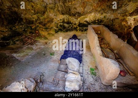 hypogäum, punische Nekropole Puig des Molins, Archäologisches Museum von Ibiza und Formentera, Weltkulturerbe „Ibiza, Biodiversität und Kultur“, Ibiza, Balearen, Spanien. Stockfoto