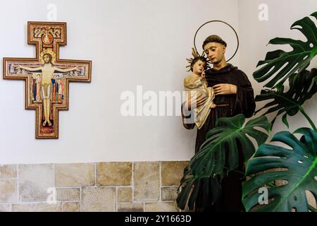 Katholische Kirche, Heiligtum Nostra Senyora de Cura, im Puig de Cura, Pla de Mallorca, Mallorca, Balearen, Spanien. Stockfoto