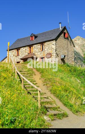 Schutzhütte Biadós, Viados, Tal Añes Cruces, Naturpark Posets-Maladeta, Huesca, Pyrenäen, Spanien. Stockfoto