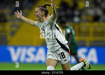 Estadio Metropolitano de Techo Sarah Ernst aus Deutschland feiert ihr Tor während des Spiels zwischen Deutschland und Nigeria, für die zweite Runde der Gruppe D der FIFA U-20-Frauen-Weltmeisterschaft Kolumbien 2024, im Estadio Metropolitano de Techo, diesen Mittwoch 04. 30761 (Julian Medina/SPP) Stockfoto