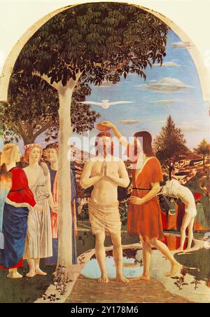 PIERO della FRANCESCA (* 1416, Borgo San Sepolcro, d. 1492, Borgo San Sepolcro) Taufe Christi 1448-50 Tempera auf Tafel, 167 x 116 cm National Gallery, London 1442 wurde Piero als Stadtrat in Borgo San Sepolcro aufgenommen. Dieses Gemälde ist sein erster bedeutender auftrag in dieser Zeit, ursprünglich wurde es für die Kapelle San Giovanni in der Pieve gemalt. Das auffälligste Merkmal dieses Gemäldes ist die außergewöhnliche Beleuchtung von oben, die zarte Pastellfarben erzeugt, mit hellen Schatten, die die Figuren umgeben und ihre Dreidimensionalität verstärken. In der Mitte ist die Abbildung o Stockfoto