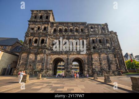 Das Portal Porta Nigra Roman in Trier, Deutschland Stockfoto