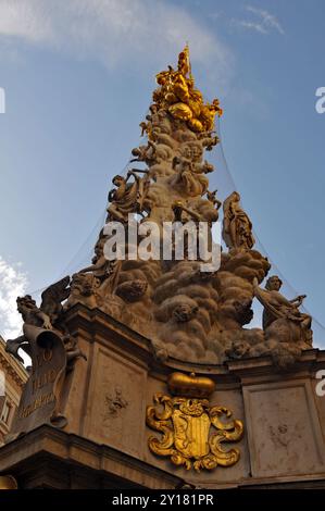 Die Wiener Pestsäule steht an der Fußgängerzone Graben als Denkmal an die große Pest von 1679. Stockfoto