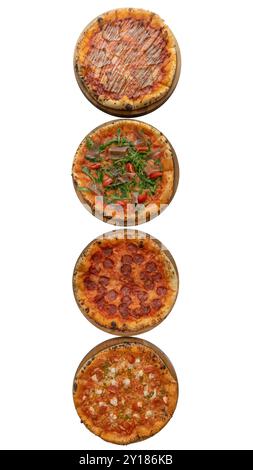 Köstliche Auswahl an Gourmet-Pizzen auf Holzplatten. Stockfoto