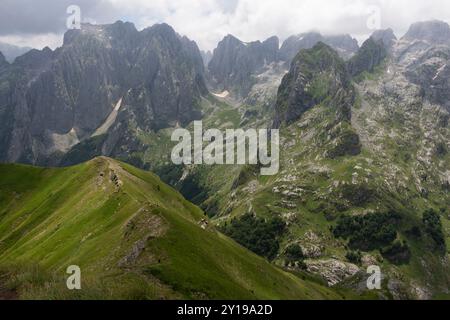 Das Prokletije-Gebirge in Montenegro Stockfoto