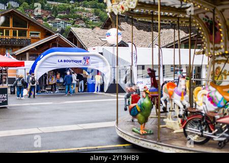 Morzine, Frankreich. September 2024. Village des partenaires, Igol während der Rallye Mont-Blanc Morzine 2024, 6. Runde des Championnat de France des Rallyes 2024, vom 6. Bis 9. September in Morzine, Frankreich - Foto Bastien Roux/DPPI Credit: DPPI Media/Alamy Live News Stockfoto