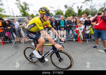 Maestu, Spanien. 5. September 2024: Radfahrer Robert Gesink vom Team Visma Lease A Bikes. Vuelta Ciclista A España 2024. Quelle: Javier Fernández Santiago / Alamy Live News Stockfoto