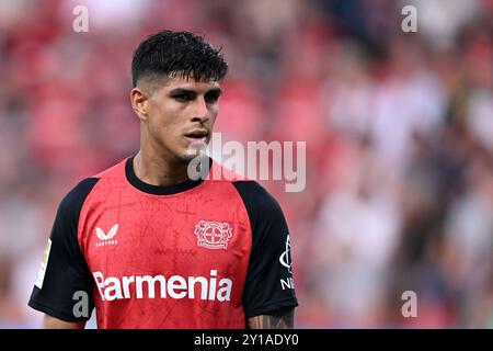 LEVERKUSEN - Piero Hincapie von Bayer 04 Leverkusen während des Bundesliga-Spiels zwischen Bayer 04 Leverkusen und RB Leipzig in der Bay Arena am 31. August 2024 in Leverkusen. ANP | Hollandse Hoogte | GERRIT VAN KEULEN Stockfoto