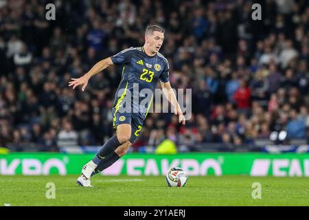 Glasgow, Großbritannien. September 2024. Schottland spielte Polen im Hampden Park, Glasgow, Schottland, Großbritannien, im ersten Spiel der UEFA Nations League 2024. Das Ergebnis war Schottland 2:3, Polen. Die Tore wurden von B. Gilmour (46 Minuten), S, McTominay (76 Minuten) und für Polen (8 Minuten), S. Szymański (8 Minuten), R. Lewandowski (44 Minuten) und N. Zalewski (90 Minuten) erzielt. Quelle: Findlay/Alamy Live News Stockfoto