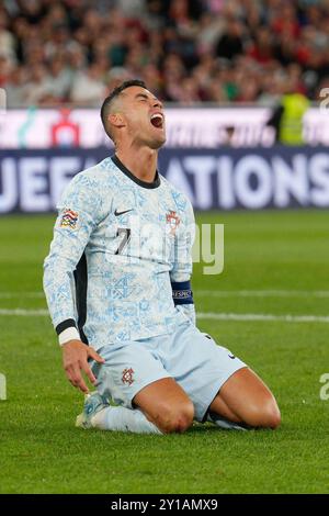 Lissabon, Portugal. September 2024. Cristiano Ronaldo (Portugal) reagiert beim Fußball-Spiel der Gruppe A1 der UEFA Nations League zwischen Portugal und Kroatien im Estadio da Luz. Endpunktzahl: Portugal 2:1 Kroatien (Foto: Bruno de Carvalho/SOPA Images/SIPA USA) Credit: SIPA USA/Alamy Live News Stockfoto