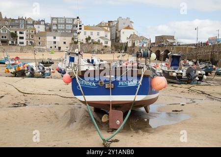 St. Ives Harbour Boote Stockfoto