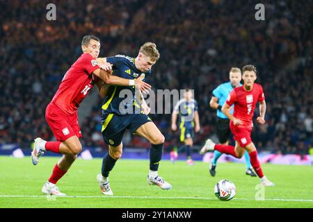 Glasgow, Großbritannien. September 2024. Schottland spielte Polen im Hampden Park, Glasgow, Schottland, Großbritannien, im ersten Spiel der UEFA Nations League 2024. Das Ergebnis war Schottland 2:3, Polen. Die Tore wurden von B. Gilmour (46 Minuten), S, McTominay (76 Minuten) und für Polen (8 Minuten), S. Szymański (8 Minuten), R. Lewandowski (44 Minuten) und N. Zalewski (90 Minuten) erzielt. Quelle: Findlay/Alamy Live News Stockfoto