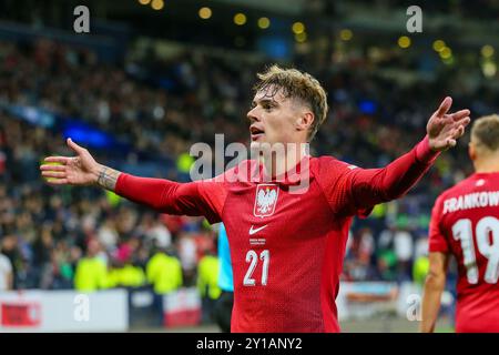 Glasgow, Großbritannien. September 2024. Schottland spielte Polen im Hampden Park, Glasgow, Schottland, Großbritannien, im ersten Spiel der UEFA Nations League 2024. Das Ergebnis war Schottland 2:3, Polen. Die Tore wurden von B. Gilmour (46 Minuten), S, McTominay (76 Minuten) und für Polen (8 Minuten), S. Szymański (8 Minuten), R. Lewandowski (44 Minuten) und N. Zalewski (90 Minuten) erzielt. Quelle: Findlay/Alamy Live News Stockfoto