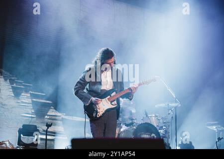 BARCELONA, SPANIEN - Juni 30: Hozier (Blues-Rock-Musiker) tritt am 30. Juni 2024 auf der Bühne im Poble Espanyol auf. Stockfoto