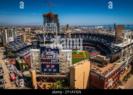 San Diego, Kalifornien, USA - 26. April 2017: Außenansicht mit Blick auf den Petco Park. Stockfoto