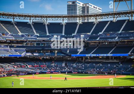 San Diego, Kalifornien, USA - 26. April 2017: Baseballspiel im Petco Park. Stockfoto