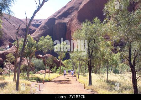 Blick vom Mala Walk Track, Uluru (Ayers Rock), Uluṟu-Kata Tjuṯa Nationalpark, Northern Territory, Australien Stockfoto