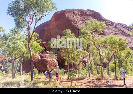 Blick vom Mala Walk Track, Uluru (Ayers Rock), Uluṟu-Kata Tjuṯa Nationalpark, Northern Territory, Australien Stockfoto