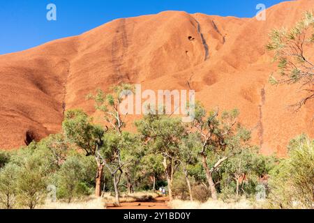 Blick vom Kuniya Walk, Uluru (Ayers Rock), Uluṟu-Kata Tjuṯa Nationalpark, Northern Territory, Australien Stockfoto