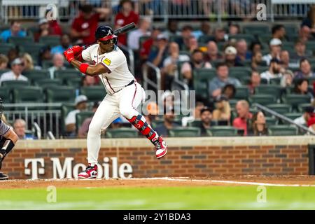 Marietta, GA, USA. September 2024. Atlanta Braves Outfield Jorge Soler (2) schlägt im Truist Park in Marietta, Georgia gegen die Colorado Rockies. Die Rockies gewinnen die Braves mit 3:1. (Kreditbild: © Walter G. Arce Sr./ASP via ZUMA Press Wire) NUR REDAKTIONELLE VERWENDUNG! Nicht für kommerzielle ZWECKE! Stockfoto