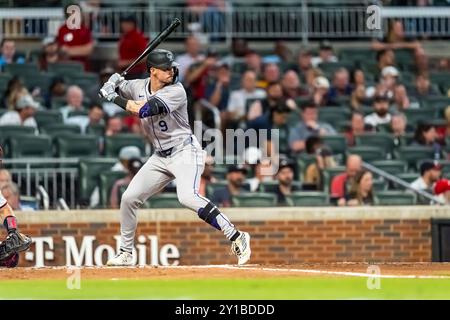 Marietta, GA, USA. September 2024. Brenton Doyle (9) der Colorado Rockies schlägt im Truist Park in Marietta, Georgia gegen die Atlanta Braves. Die Rockies gewinnen die Braves mit 3:1. (Kreditbild: © Walter G. Arce Sr./ASP via ZUMA Press Wire) NUR REDAKTIONELLE VERWENDUNG! Nicht für kommerzielle ZWECKE! Stockfoto