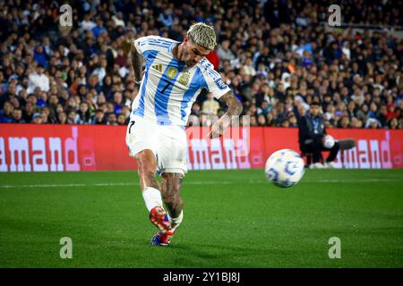 Buenos Aires, Buenos Aires, Argentinien. September 2024. Rodrigo de Paul aus Argentinien, gesehen während des Spiels zwischen Argentinien und Chile im Rahmen der WM 2026 - Qualifikation am 05. September 2024 in Buenos Aires, Argentinien (Foto: © Roberto Tuero/ZUMA Press Wire) NUR REDAKTIONELLE VERWENDUNG! Nicht für kommerzielle ZWECKE! Quelle: ZUMA Press, Inc./Alamy Live News Stockfoto