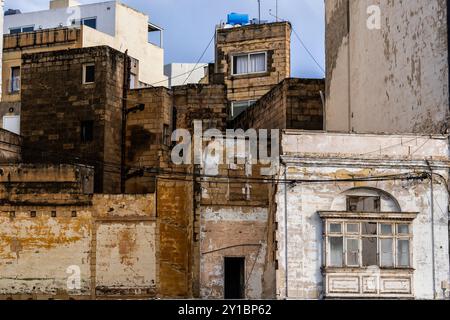 Alte Häuser in Sliema, Malta. Stockfoto