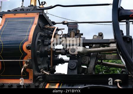 Detail des dampfbetriebenen Vintage-Traktormotors. Stockfoto