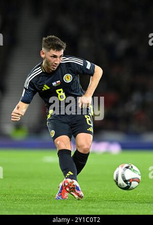 Glasgow, Großbritannien. September 2024. Billy Gilmour aus Schottland während des Spiels der UEFA Nations League im Hampden Park, Glasgow. Der Bildnachweis sollte lauten: Neil Hanna/Sportimage Credit: Sportimage Ltd/Alamy Live News Stockfoto