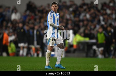 Buenos Aires, Argentinien. September 2024. BUENOS AIRES, ARGENTINIEN - 5. SEPTEMBER: Enzo Fernandez aus Argentinien beim Qualifikationsspiel zur FIFA Fussball-Weltmeisterschaft 2026 zwischen Argentinien und Chile im Estadio Mas Monumental Antonio Vespucio Liberti am 5. September 2024 in Buenos Aires, Argentinien. Quelle: Sebo47/Alamy Live News Stockfoto