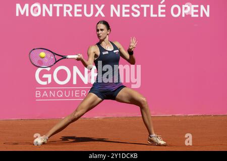 Montreux Schweiz, 09 06 2024: ANCA Todoni (ROM) gegen Victoria Jimenez Kasintseva (AND) während der WTA 125 Montreux Nestle Open 2024 Achtelfinale am fünften Tag im Montreux Tennis Club. Während der WTA 125 Montreux Nestle Open, internationales Tennisspiel in Montreux, Schweiz, 06. September 2024 Stockfoto