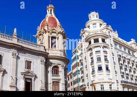 Rathaus in Valencia Spanien. Historisches spanisches Gebäude mit architektonischer Eleganz und zeitlosem Design Stockfoto