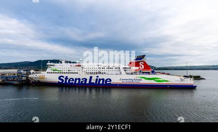 Belfast, Nordirland - 17. Juli 2024: Die Stena Superfast VIII reist von Cairnryan, Schottland, nach Belfast. Die Stena Line ist eine der weltweit führenden Stockfoto