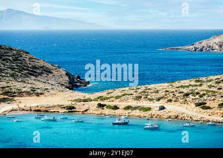 Griechenland, Kykladen, Amorgos, Kalotaritissa Beach im äussersten Westen der Insel Stockfoto