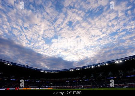 Parigi, Frankreich. September 2024. Überblick über das Stadion Parc des Princes während des Fußballspiels der UEFA Nations League 24-25 zwischen Frankreich und Italien (Gruppe B) im Parc des Princes, Paris, Frankreich - 6. September 2024. Sport - Fußball . (Foto: Fabio Ferrari/LaPresse) Credit: LaPresse/Alamy Live News Stockfoto