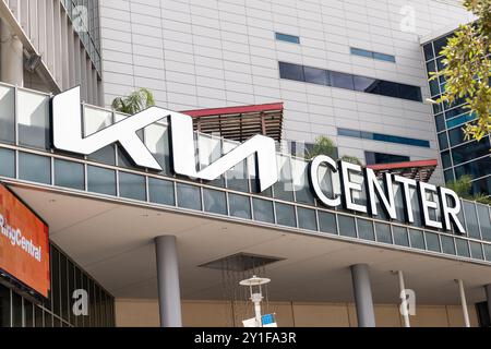 Das Kia Center, ehemals Amway Center, ist eine Mehrzweckarena im Stadtzentrum von Orlando und Heimat des Orlando Magic der NBA. Stockfoto