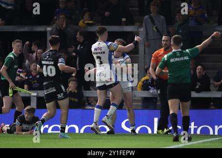 Leeds, Großbritannien. September 2024. Alfie Edgell von Leeds Rhinos feiert seinen Versuch während des Spiels Leeds Rhinos gegen Hull FC in der Betfred Super League am 6. September 2024 (Foto: Alfie Cosgrove/News Images) in Leeds, Großbritannien am 6. September 2024. (Foto: Alfie Cosgrove/News Images/SIPA USA) Credit: SIPA USA/Alamy Live News Stockfoto